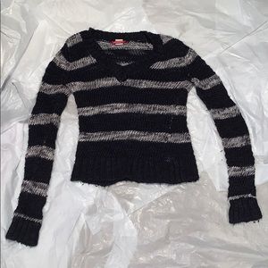 Union Bay Knit/Crocheted Black/Grey Sweater